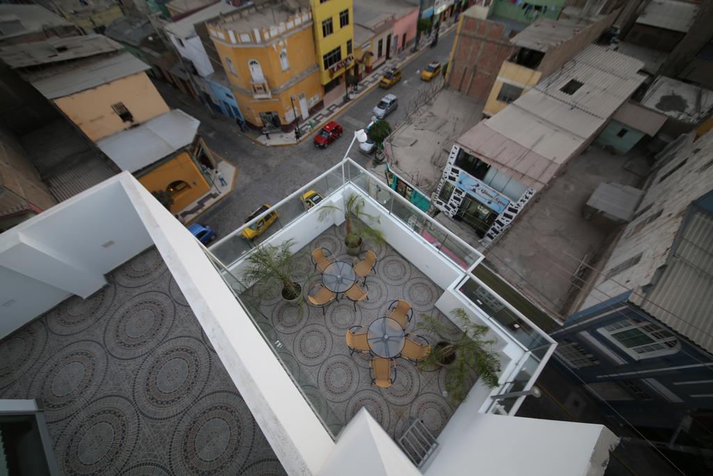 Hostal Florida 齐克拉约 外观 照片