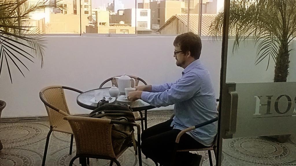 Hostal Florida 齐克拉约 外观 照片
