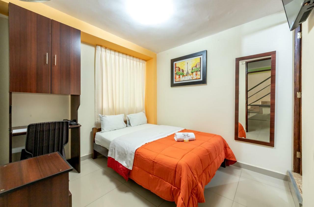 Hostal Florida 齐克拉约 外观 照片