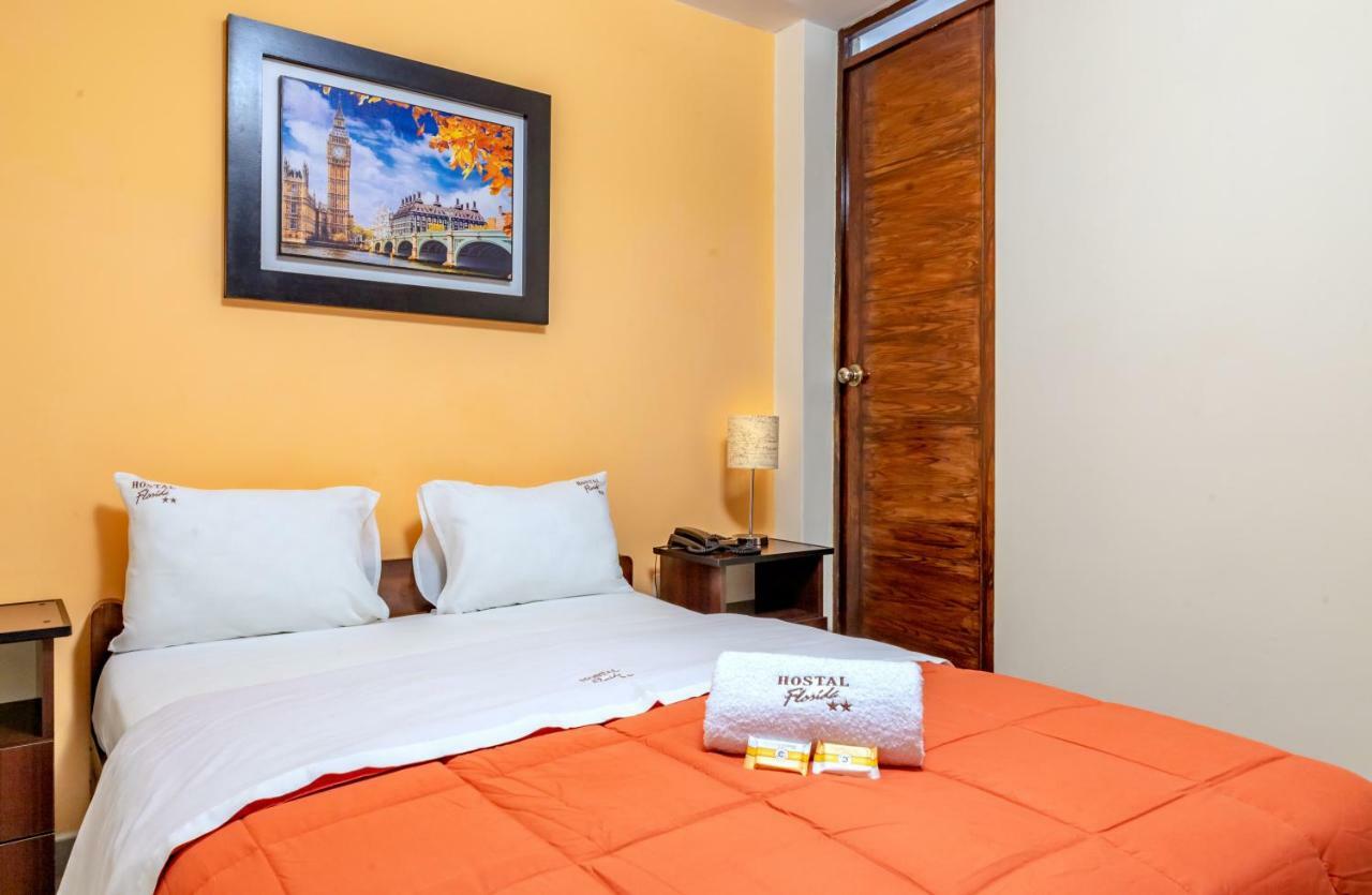 Hostal Florida 齐克拉约 外观 照片
